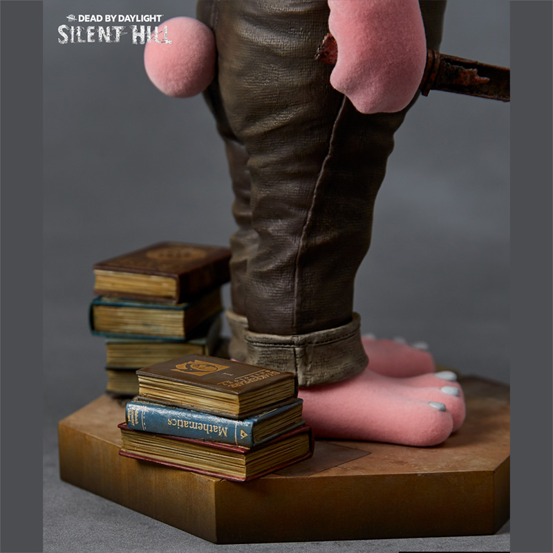 SILENT HILL x Dead by Daylight, Robbie the Rabbit Pink 1/6 Scale Statue